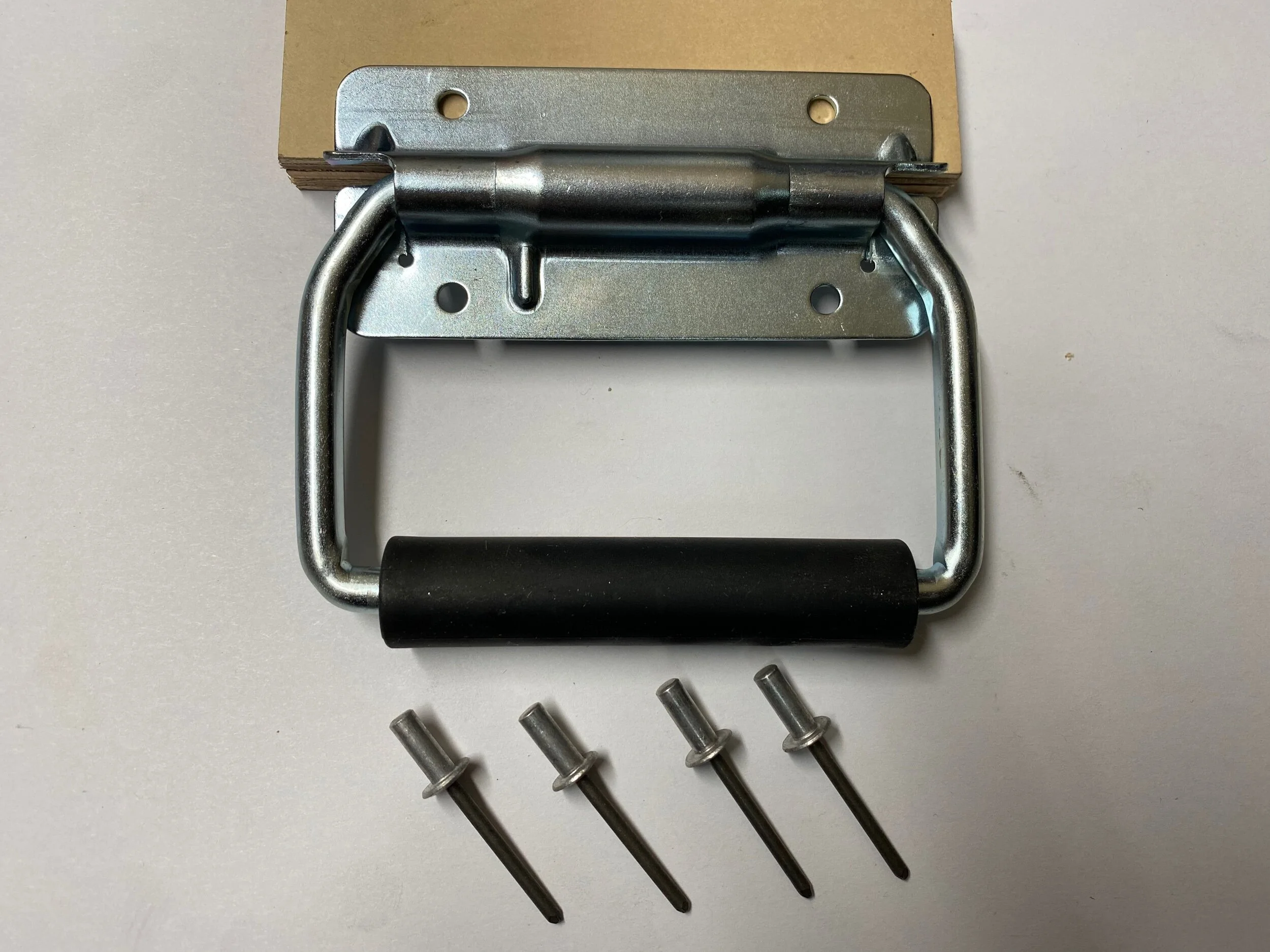 AC40C64E-7C2C-430A-A3C1-A4BD2F16E87E