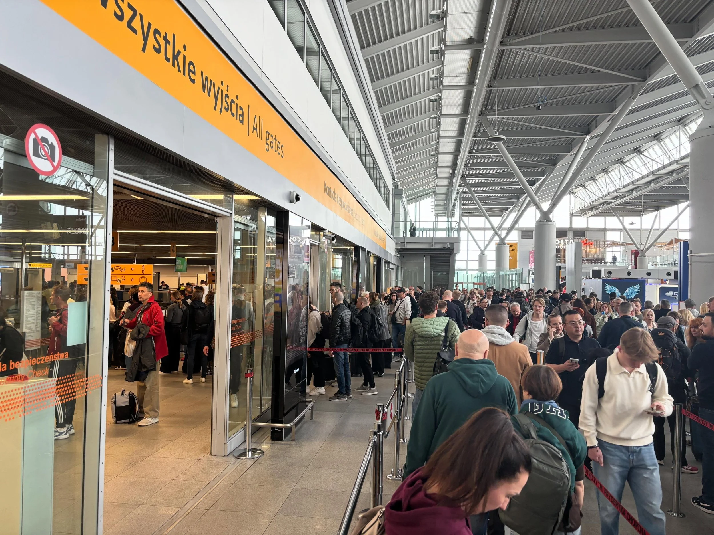 You know who is GREAT at moving things along? The Poles. This airport security line is cooking like&hellip; like someone knows what they&rsquo;re doing.