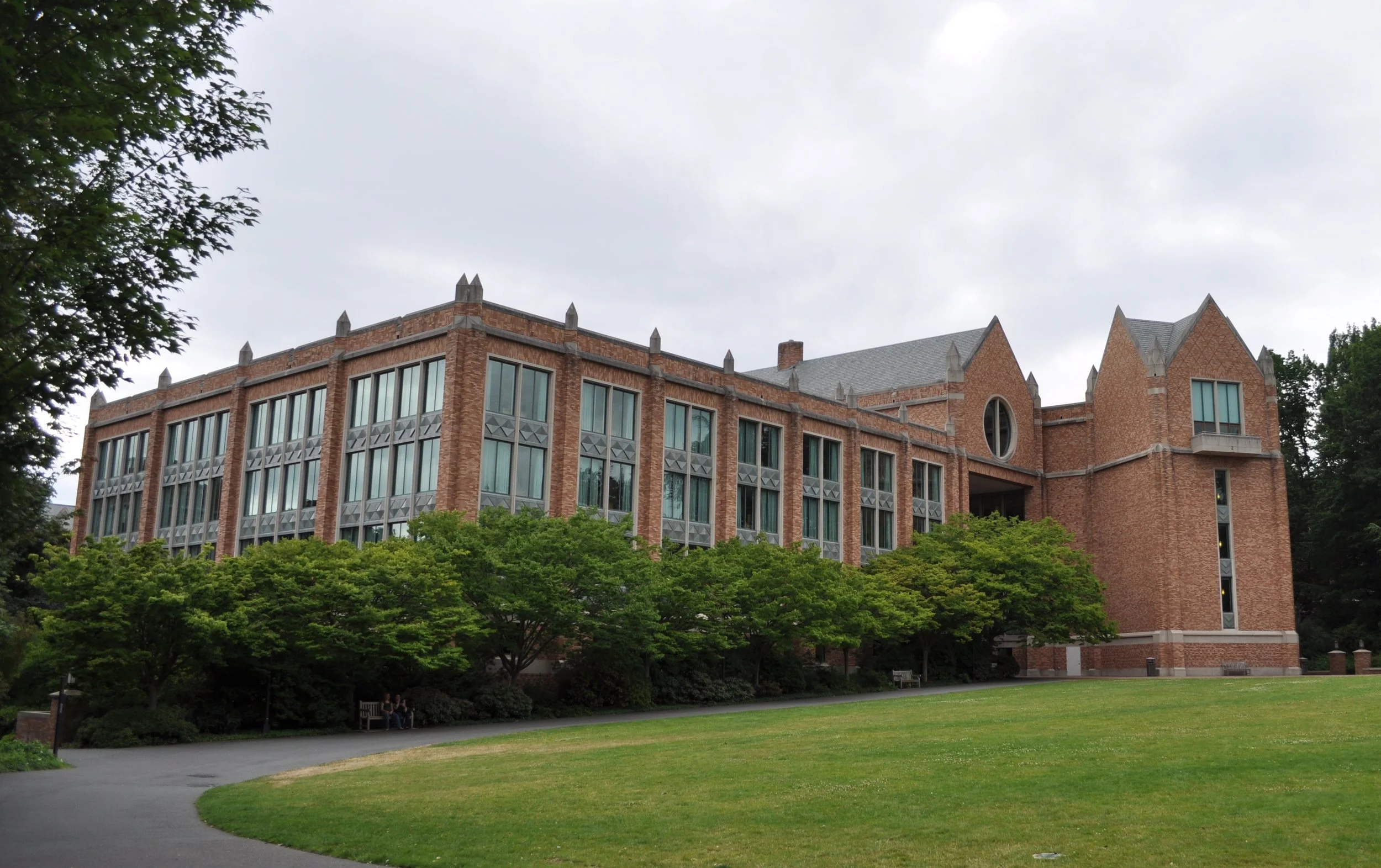 University_of_Washington_-_Allen_Library_01A.jpg