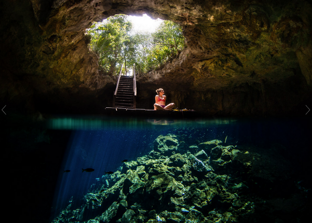 Photo by Tyler Roemer in a Méxican cenote.