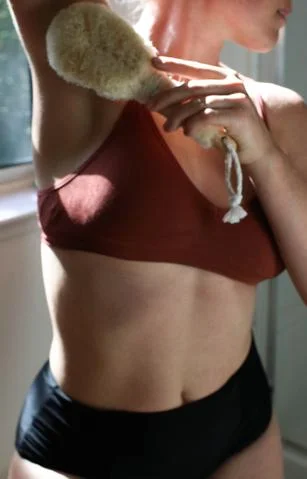 urb_apothecary_organic_natural_dry_brushing-body.jpg
