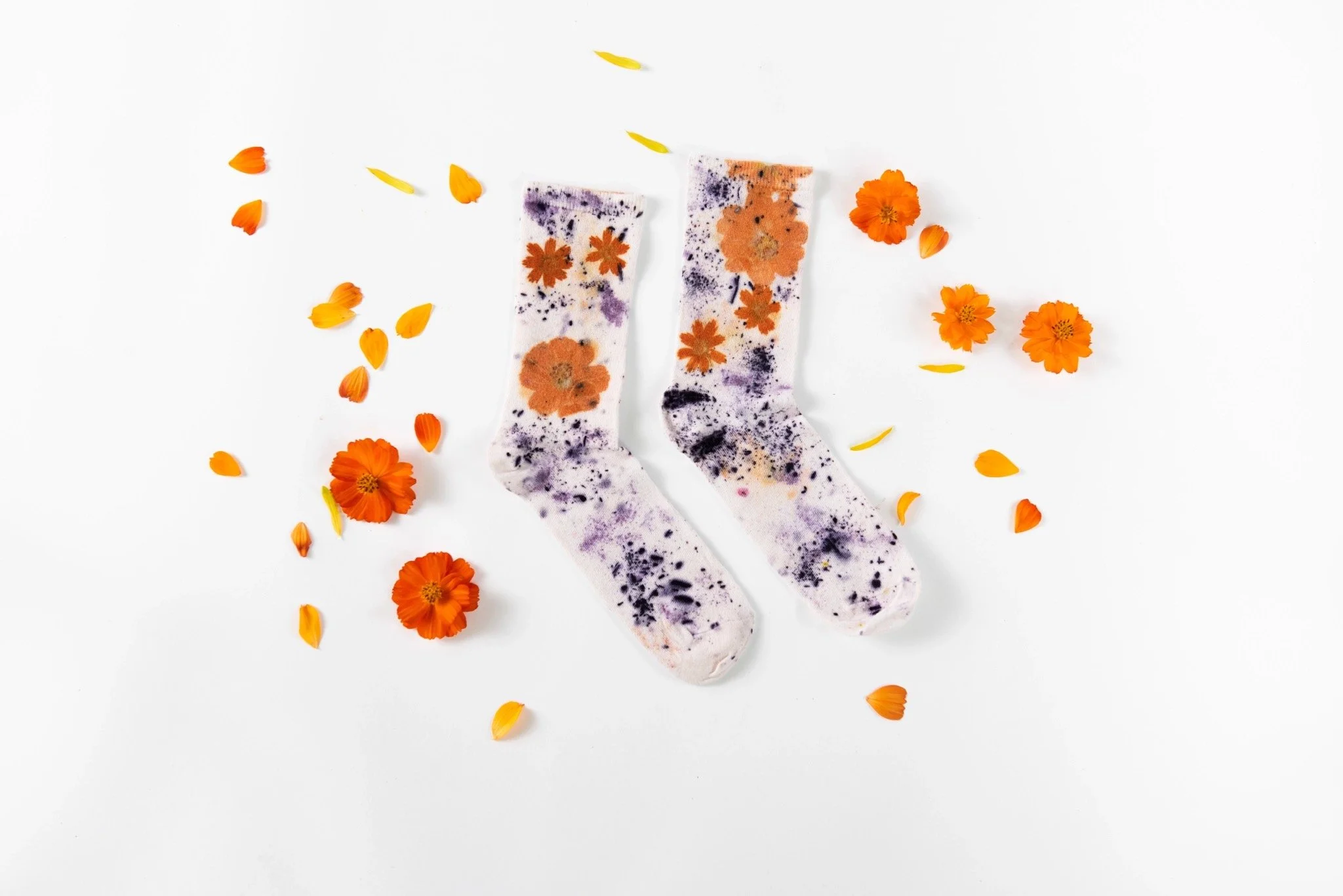 Flower-Dyed Cotton Crew Socks