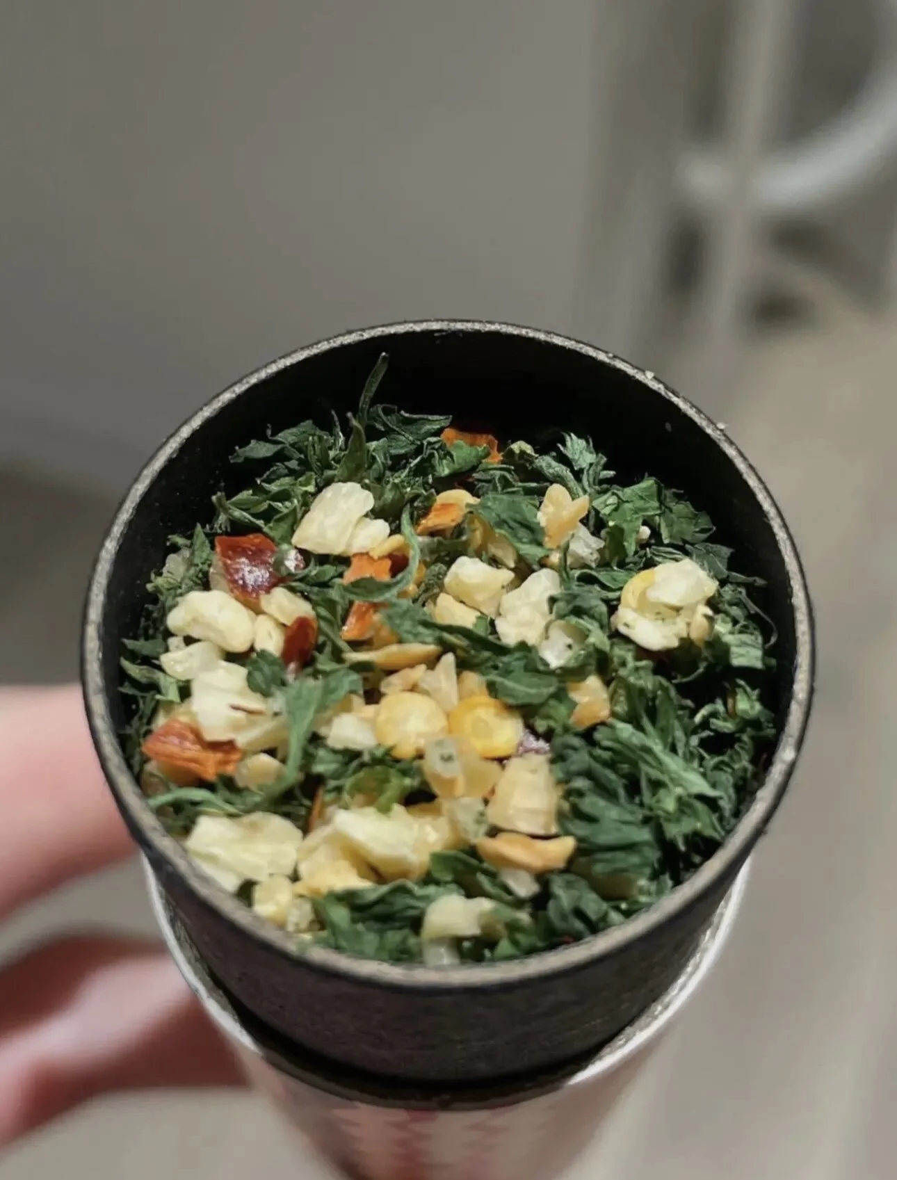 22DB08F0-0EA3-4B27-86E3-663C13C4A29D