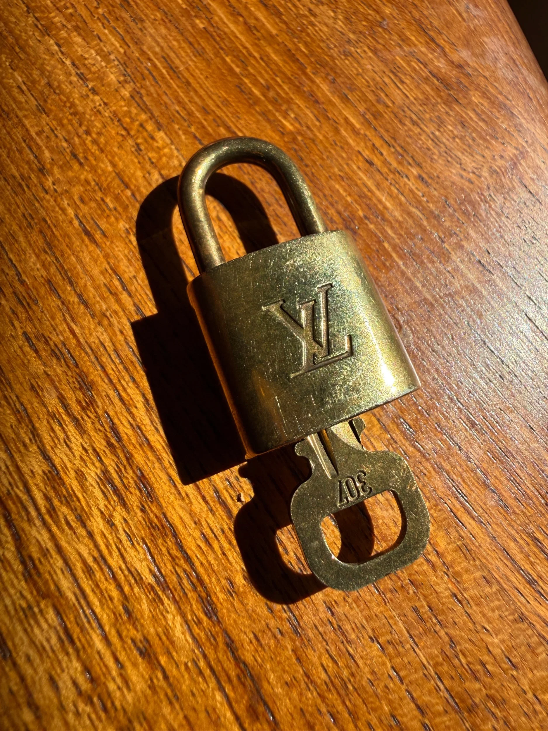 LV