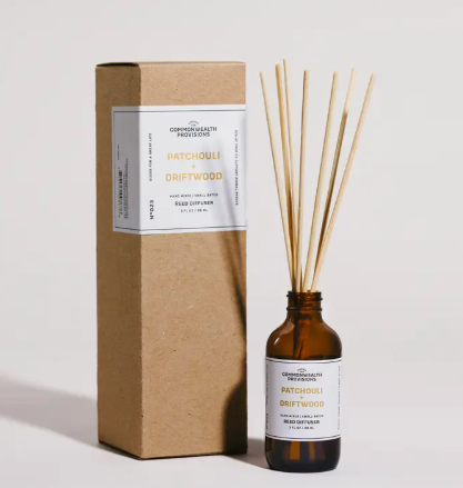 Infuse your home with continuous, worry-free coastal vibes using an elegant amber glass reed diffuser packaged in a minimalist kraft gift box.