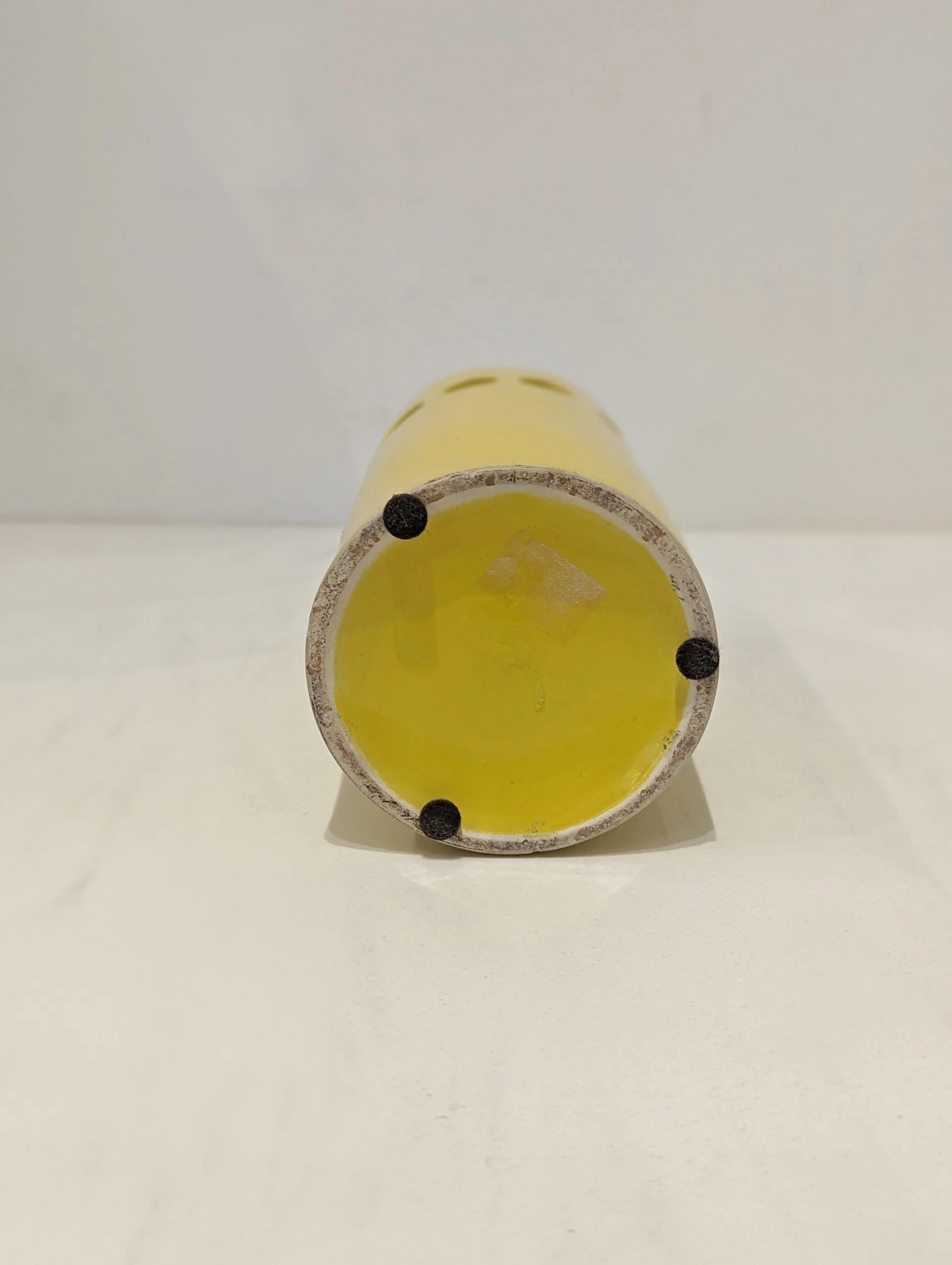 yellow-bitossi-vase-bottom-detail-scaled.jpeg