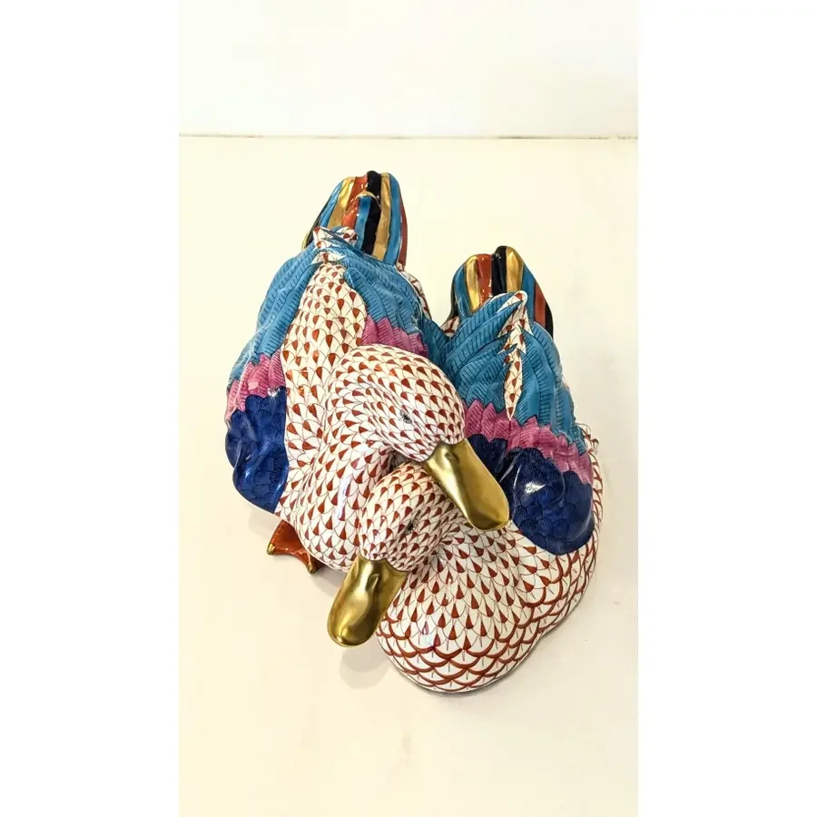 pair-of-herend-porcelain-ducks-with-signature-fishnet-pattern-6130.webp