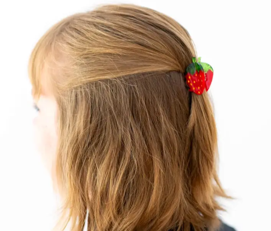 Strawberry Gold Hair Claw
i Amazon.com : ITingstere Hair Clip 2Pcs Cute Strawberry Metal  main image 2
