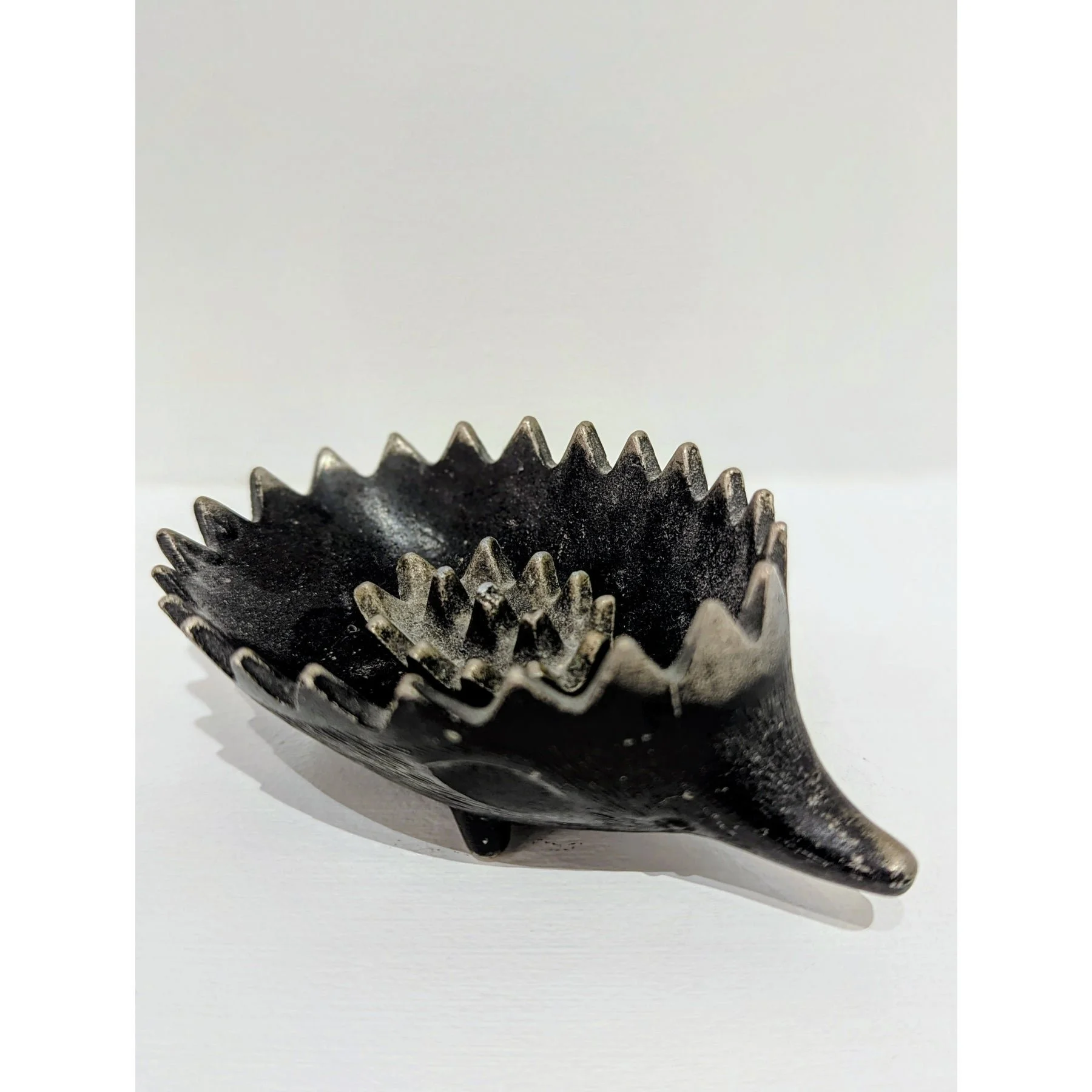 walter-bosse-hedgehog-nesting-ashtrays-1897.jpeg