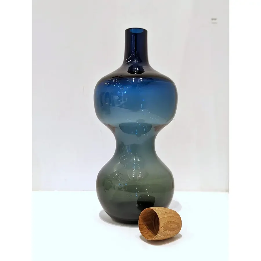 tropico-mouth-blown-glass-decanter-by-goran-warff-for-pukeberg-8260.webp