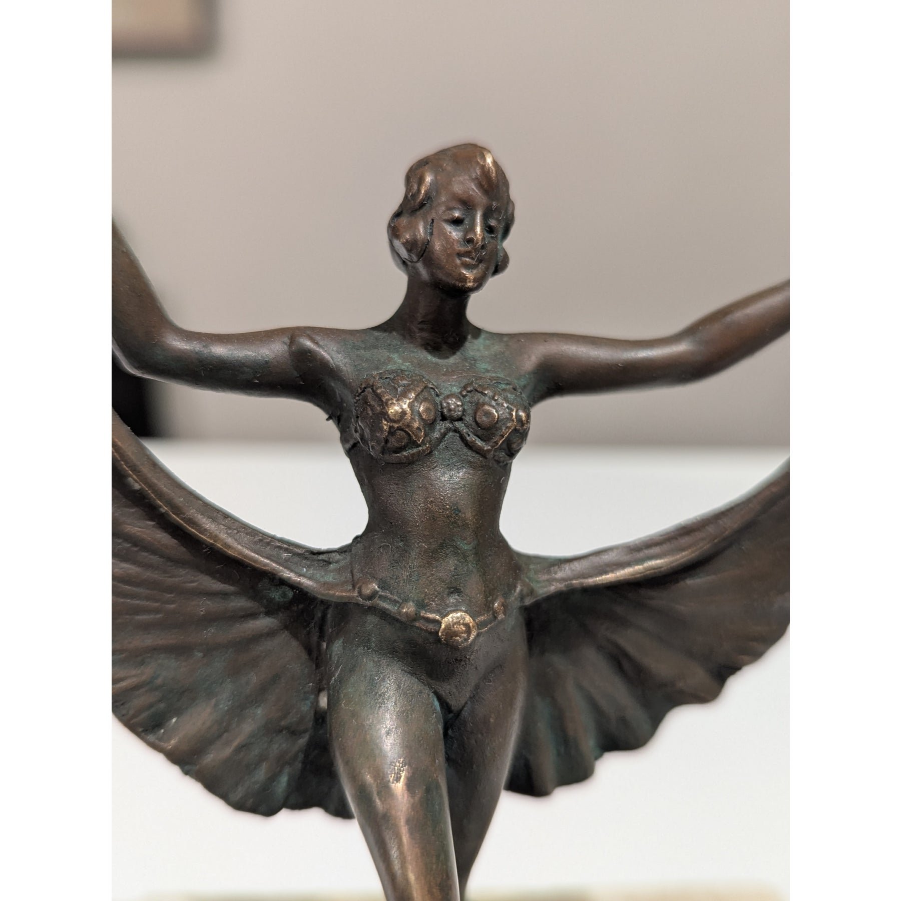 art-deco-bronze-dancer-figurine-on-onyx-base-6473.jpeg