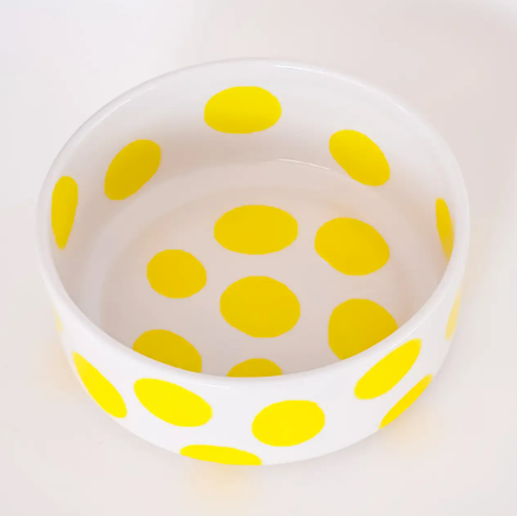 Artisanal Graphic Pattern Bowls by Magazin Minori featuring hand-painted Spiaggia Yellow dots on a white ceramic base.