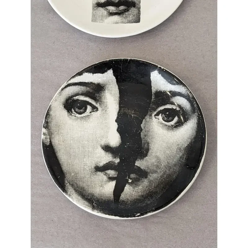 tema-e-variazioni-pietro-fornasetti-themes-and-variations-coasters-with-original-gold-box-9306 (1).webp