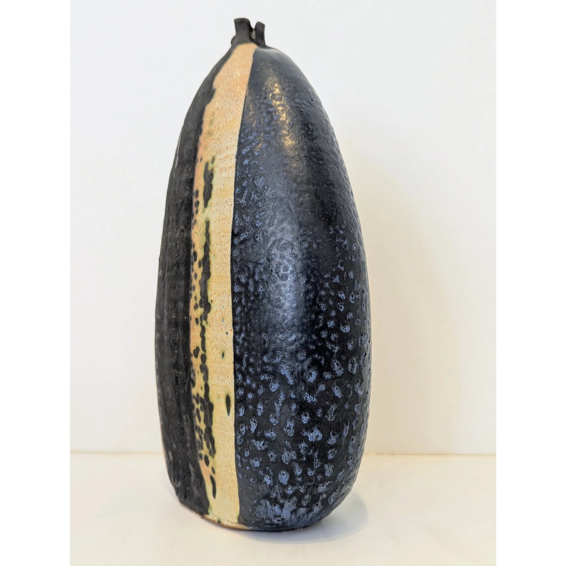 james-berloff-ceramic-vessel-segmented-glaze-ovoid-4320.jpeg