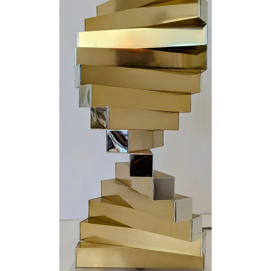 1970s-willy-rizzo-gold-and-chrome-spiral-table-lamp-with-acrylic-base-0823.webp