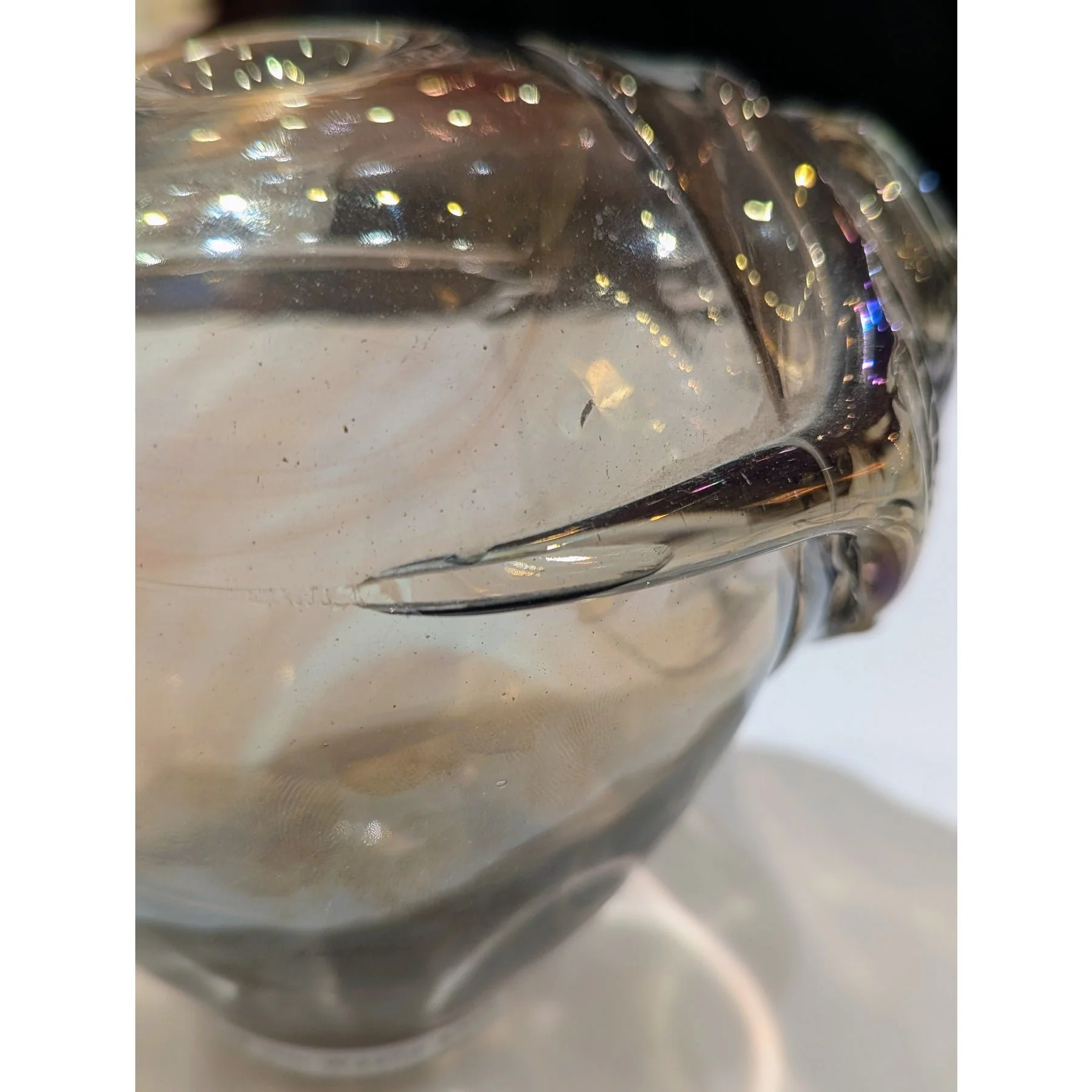 jim-wayne-smoky-irredescent-art-glass-vessel-6398.jpeg