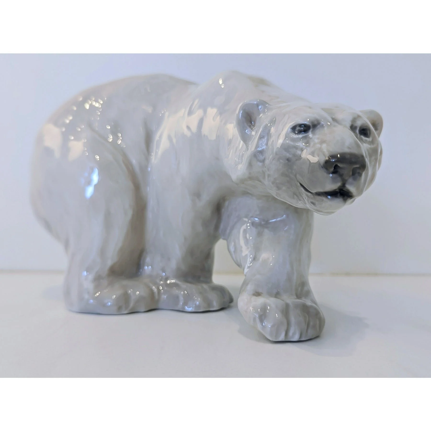 royal-copenhagen-crouching-polar-bear-by-knud-kyhn-1592.jpeg