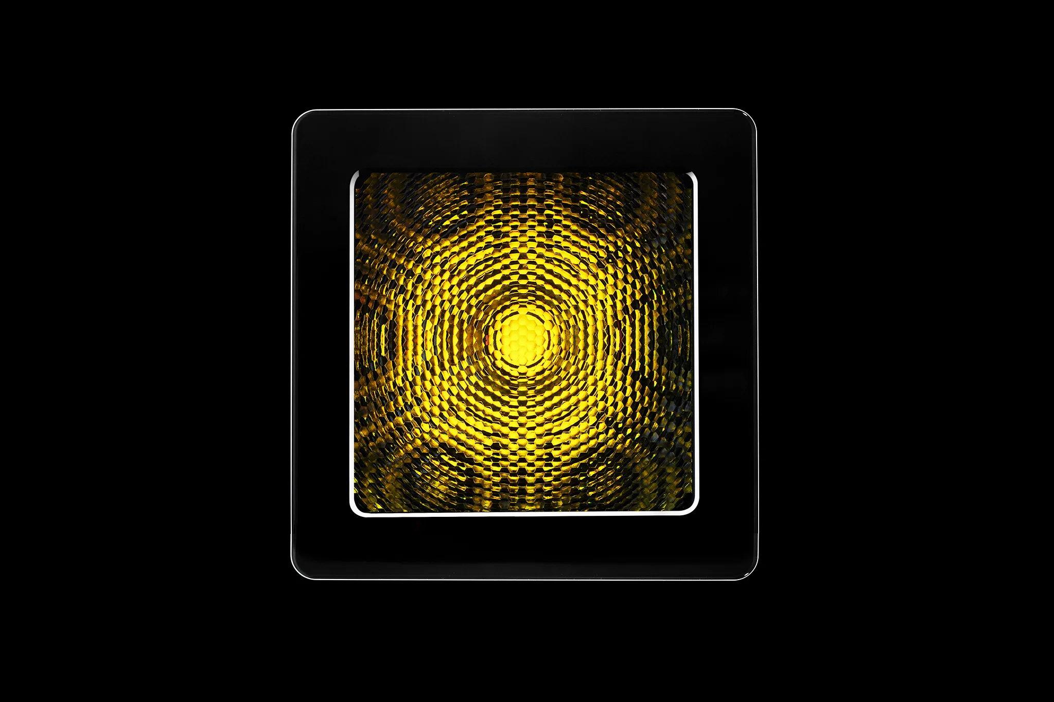AnthemOne_LensKit_LensMountWFresnel_EdwardBoePhotography_ChicagoProductPhotographer.jpg