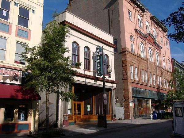 front-of-brewery.jpg