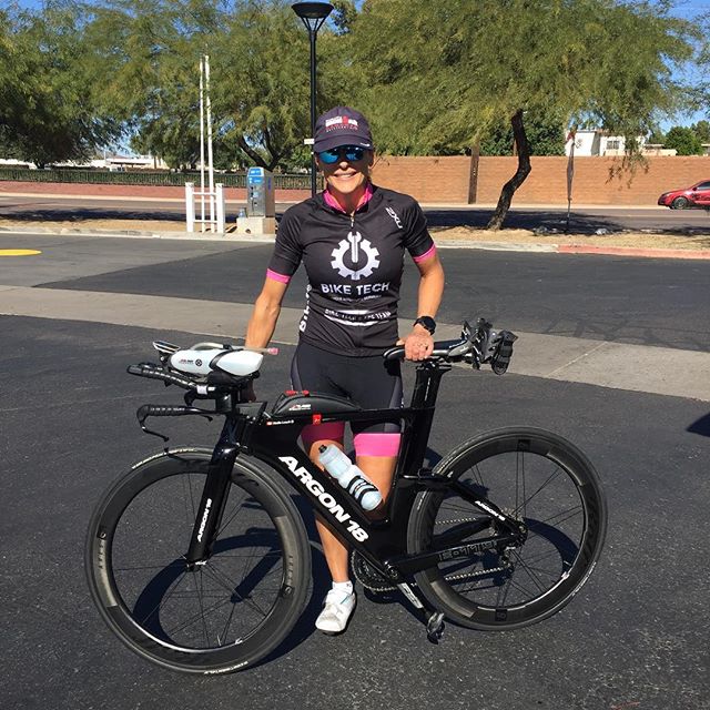 Racing a late season Ironman takes special discipline especially when you live in Canada with a full life, three kids, family demands and work responsibilities. This gal @nadia_leach showed up for every session, every effort, every time, every day to