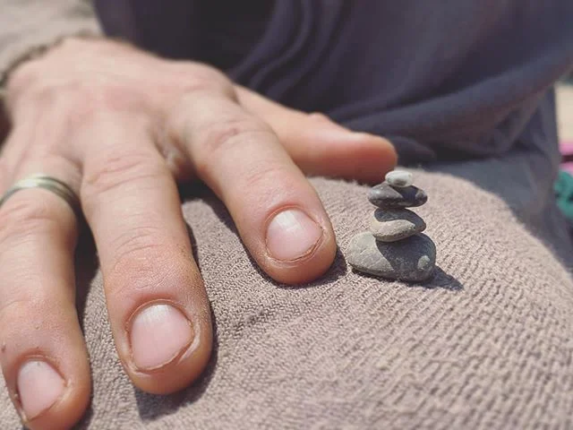 A carin, a cliff, &amp; the I Ching.