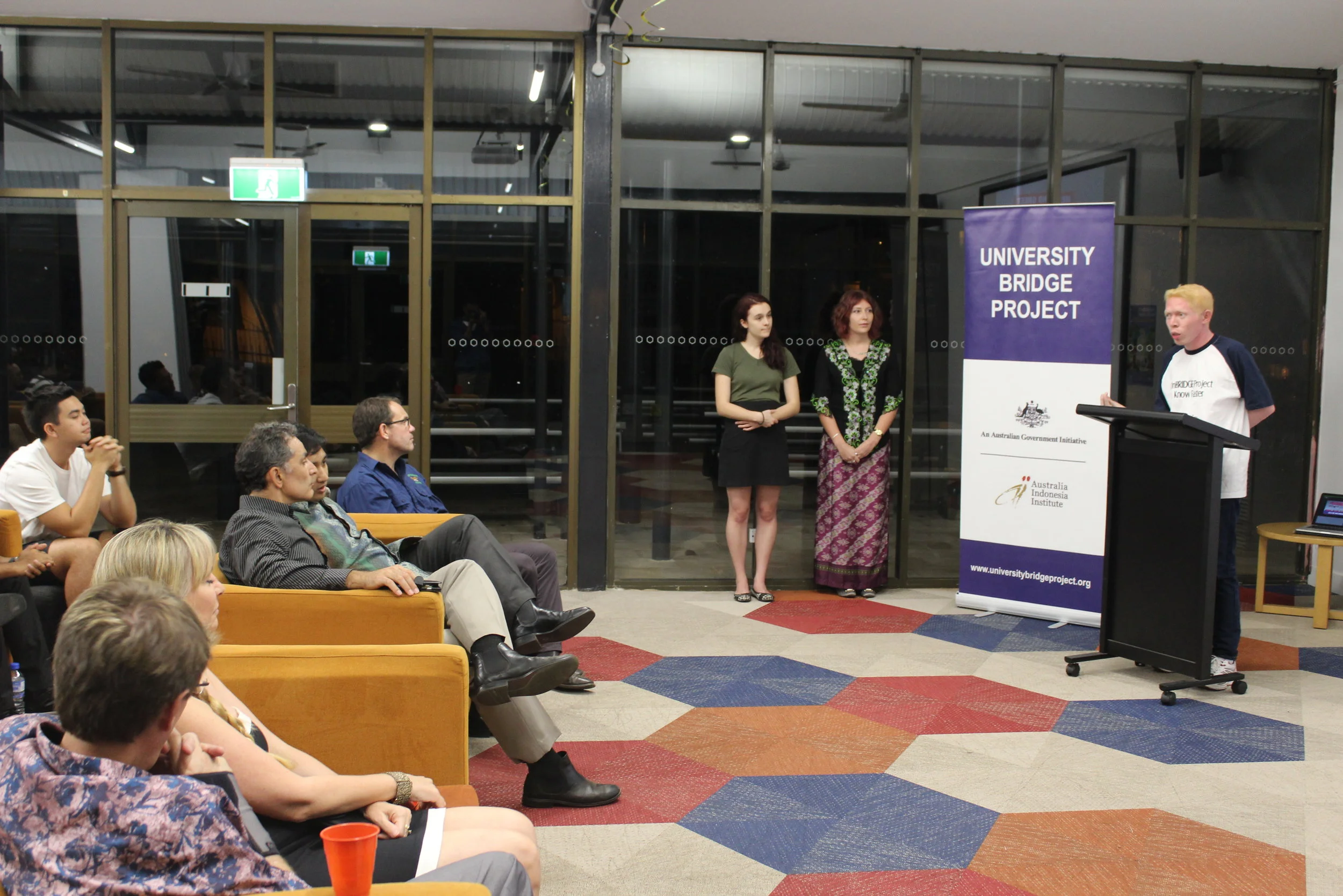 Steven speaks at a Darwin event