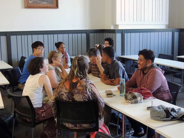 Meeting students at Sydney University.png