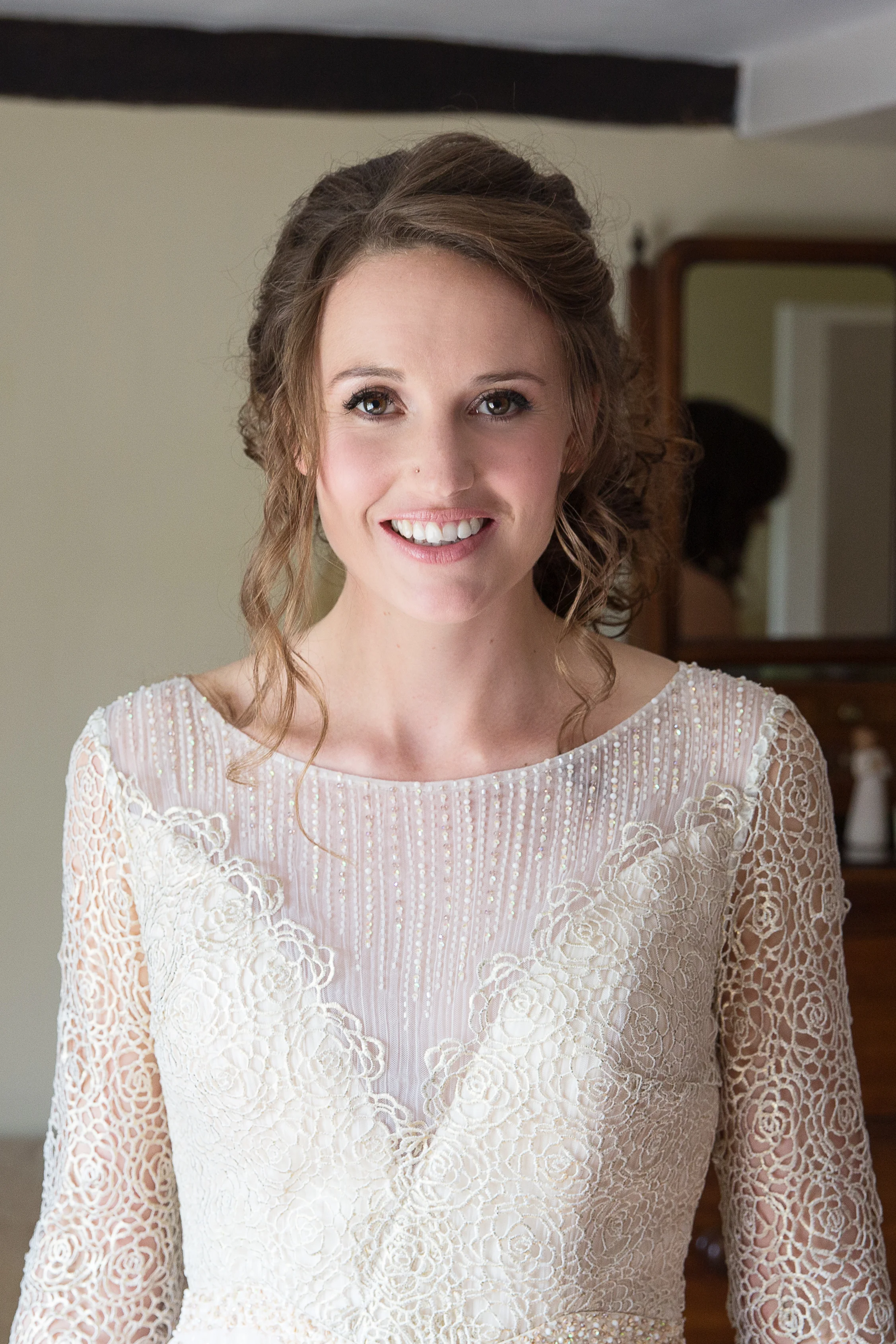 Issy Natural Wedding Make Up