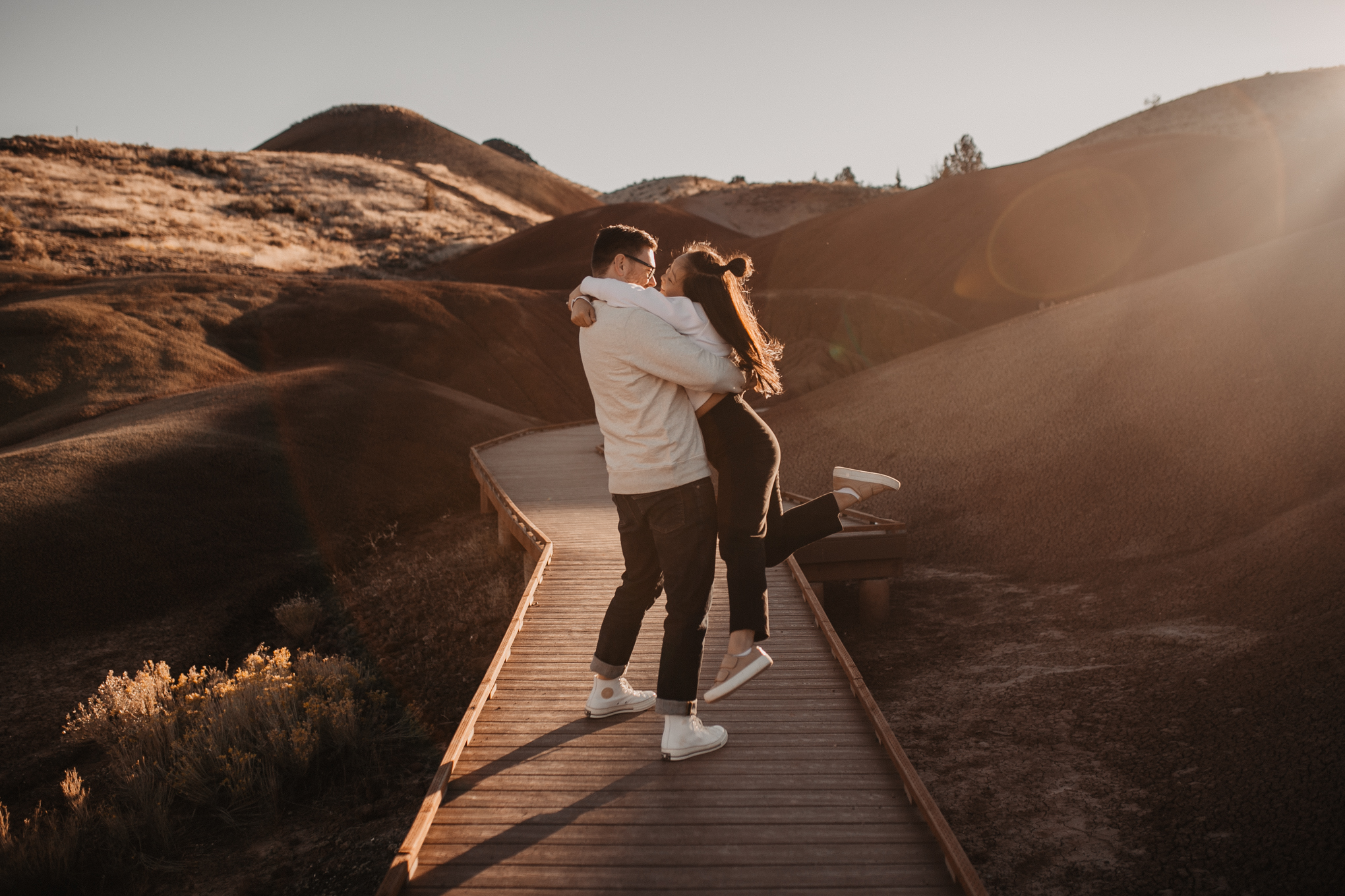 painted-hills-oregon-couple-photos-75.jpg