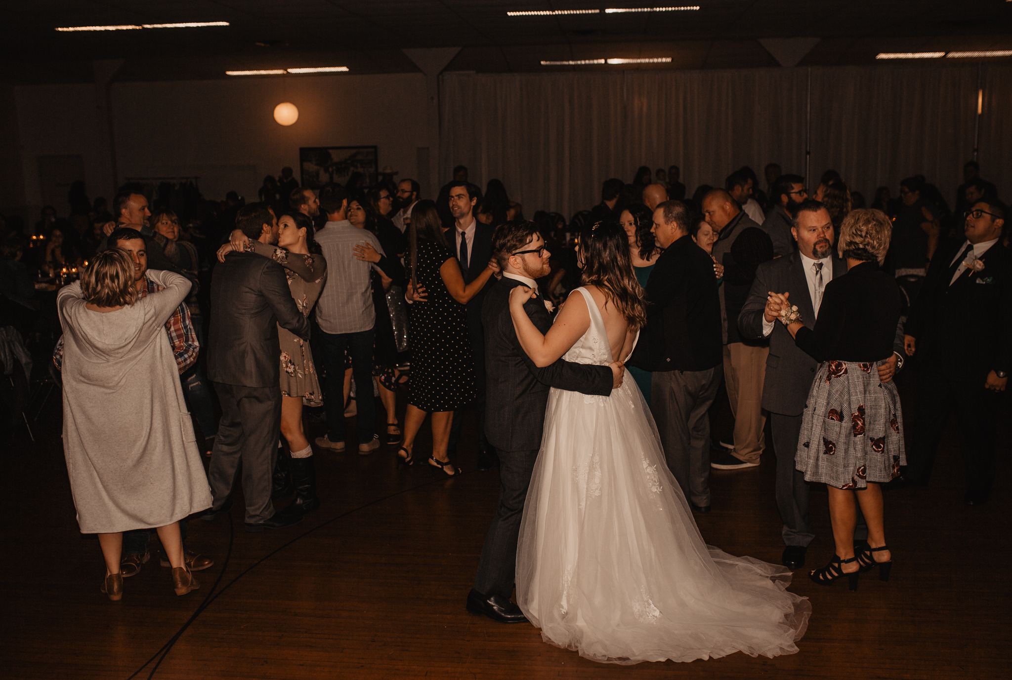 moody-urban-portland-wedding-692.jpg