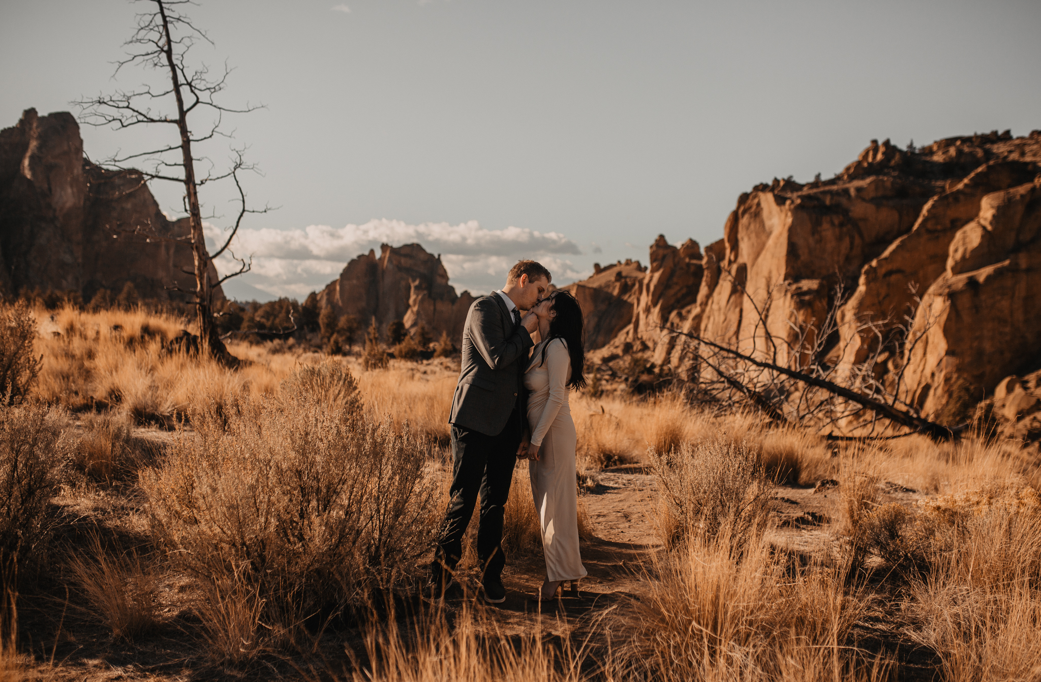 smith-rock-oregon-elopement-13.jpg