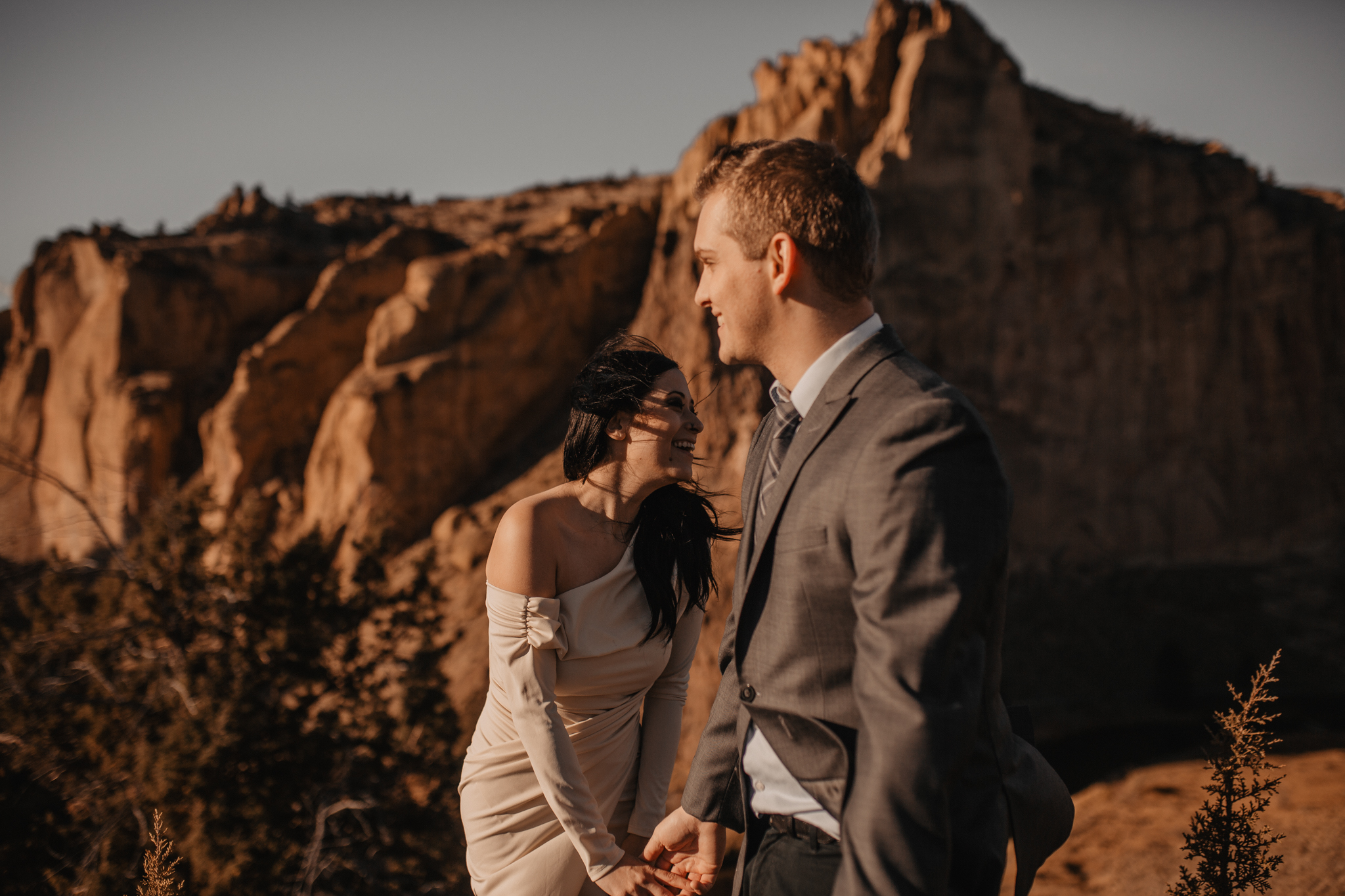 smith-rock-oregon-elopement-98.jpg