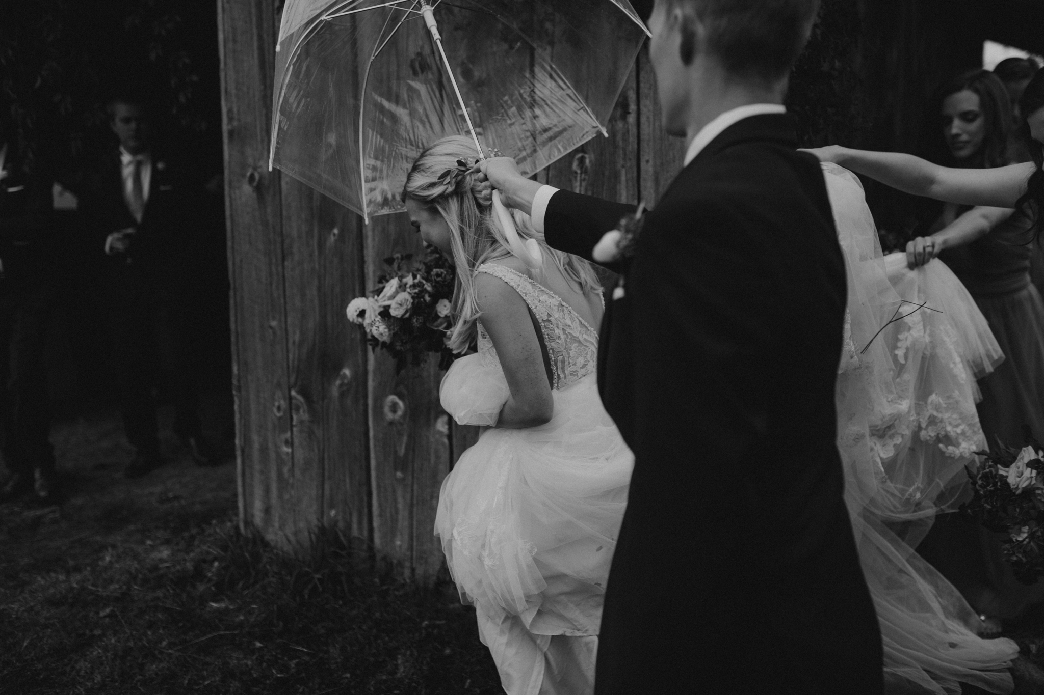 zenith-vineyard-oregon-summer-wedding-374.jpg