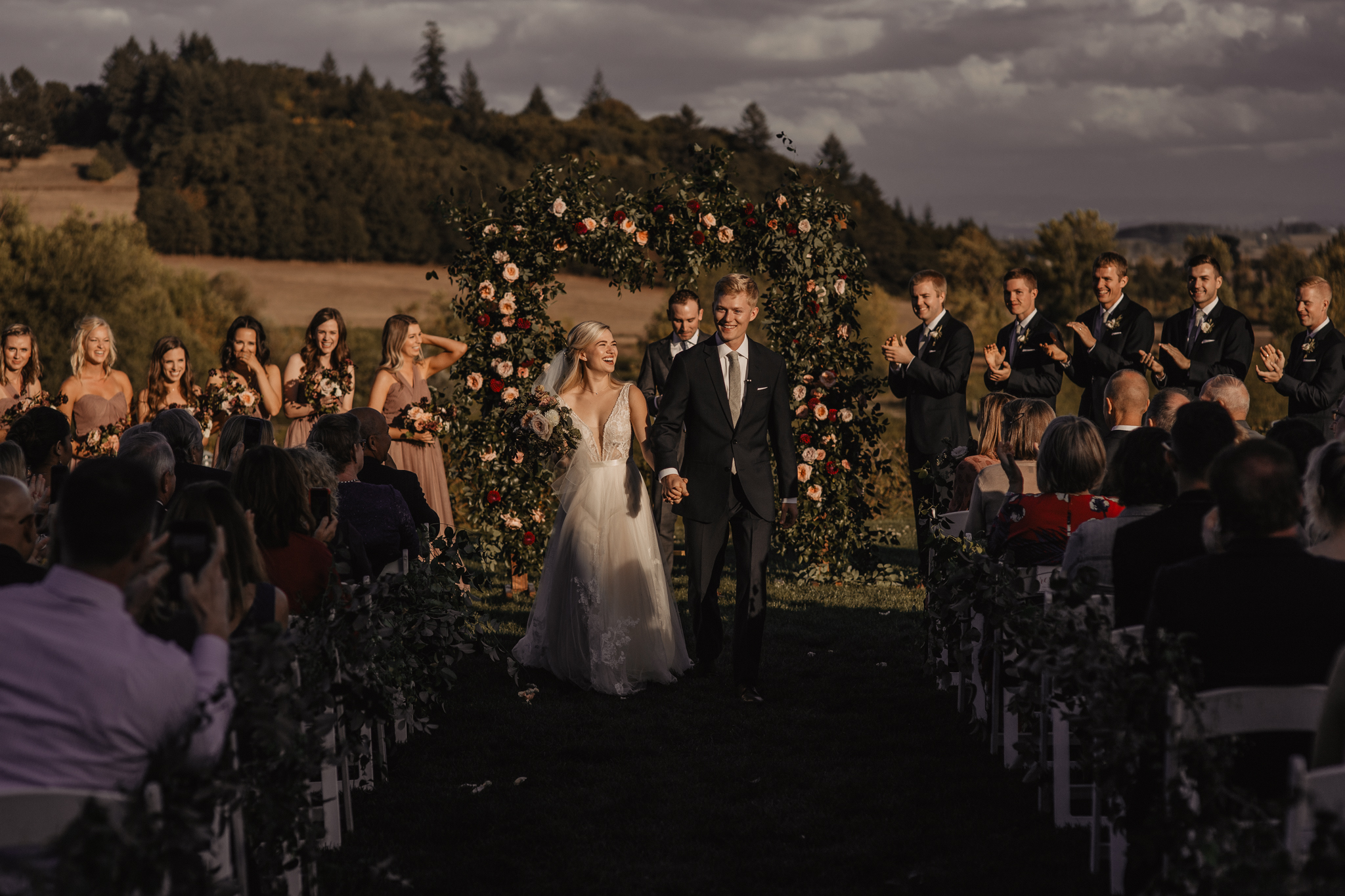 zenith-vineyard-oregon-summer-wedding-764.jpg