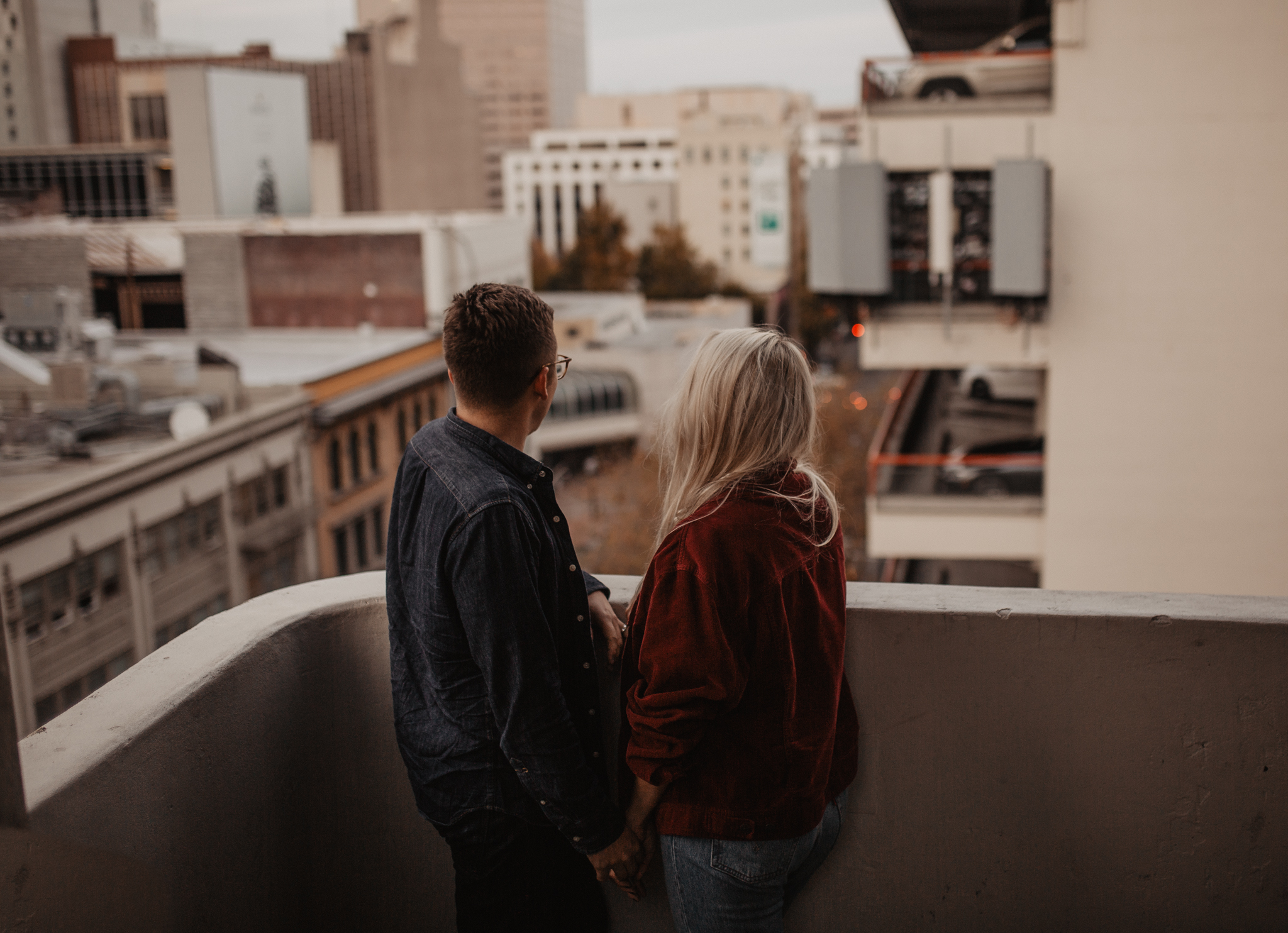 portland-rooftop-couple-photos-54.jpg