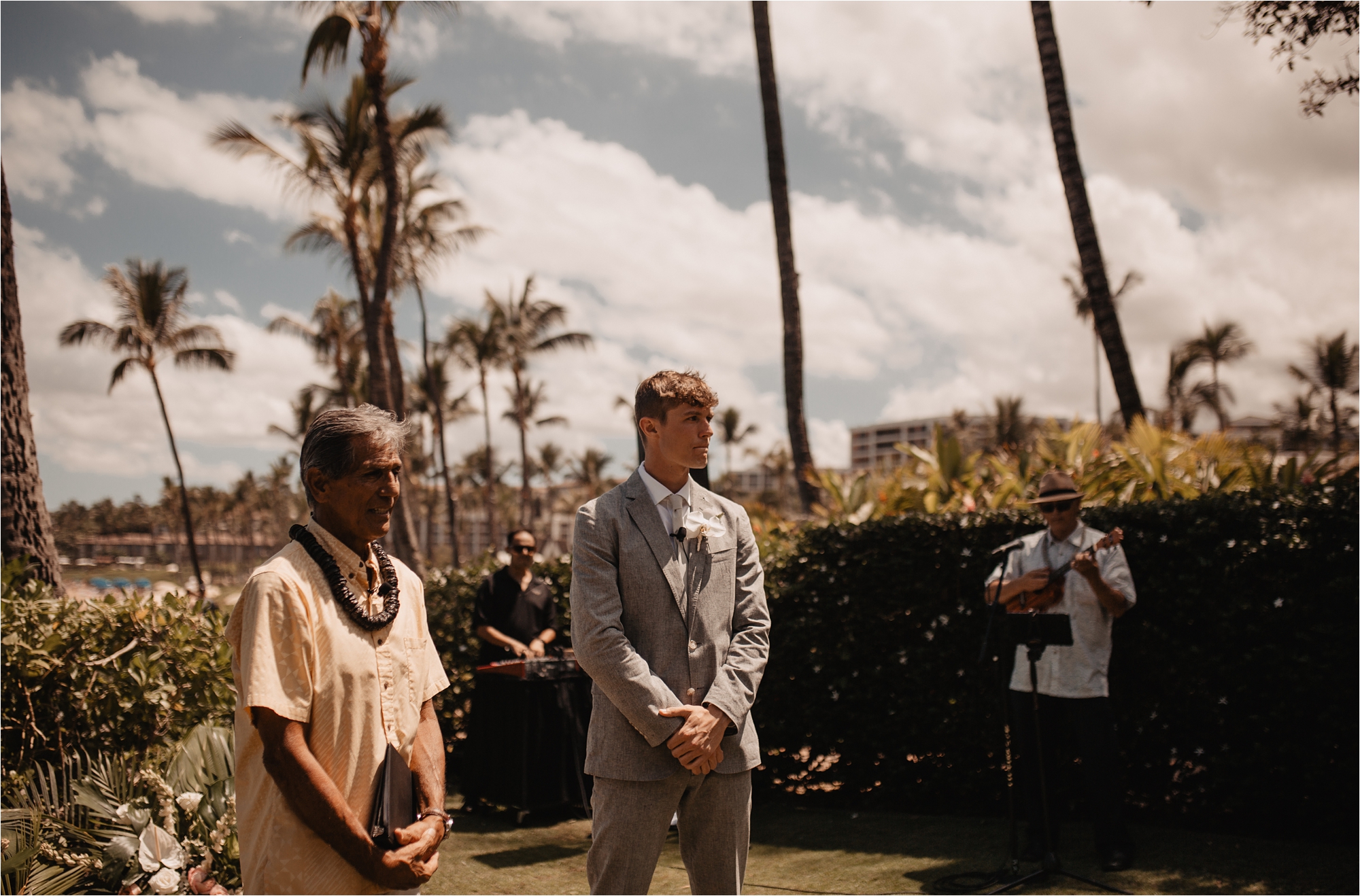 maui-hawaii-intimate-tropical-wedding_0026.jpg