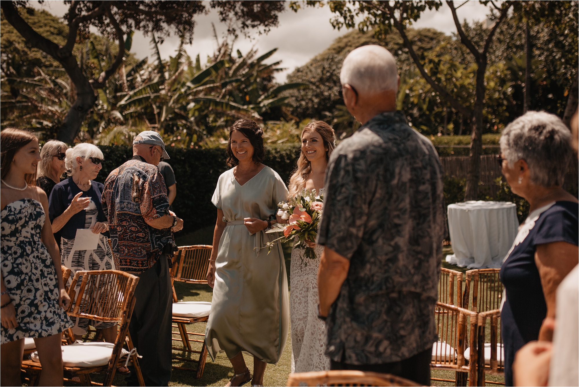 maui-hawaii-intimate-tropical-wedding_0027.jpg