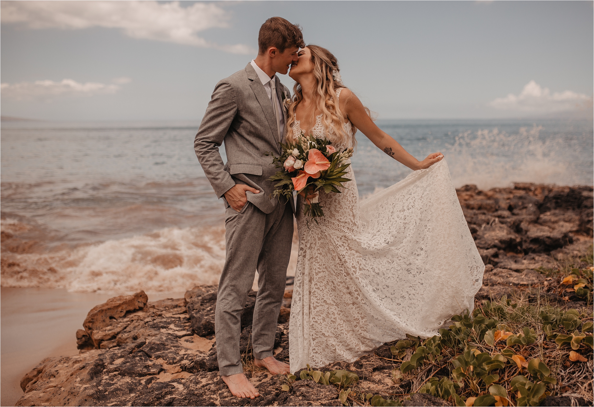 maui-hawaii-intimate-tropical-wedding_0073.jpg