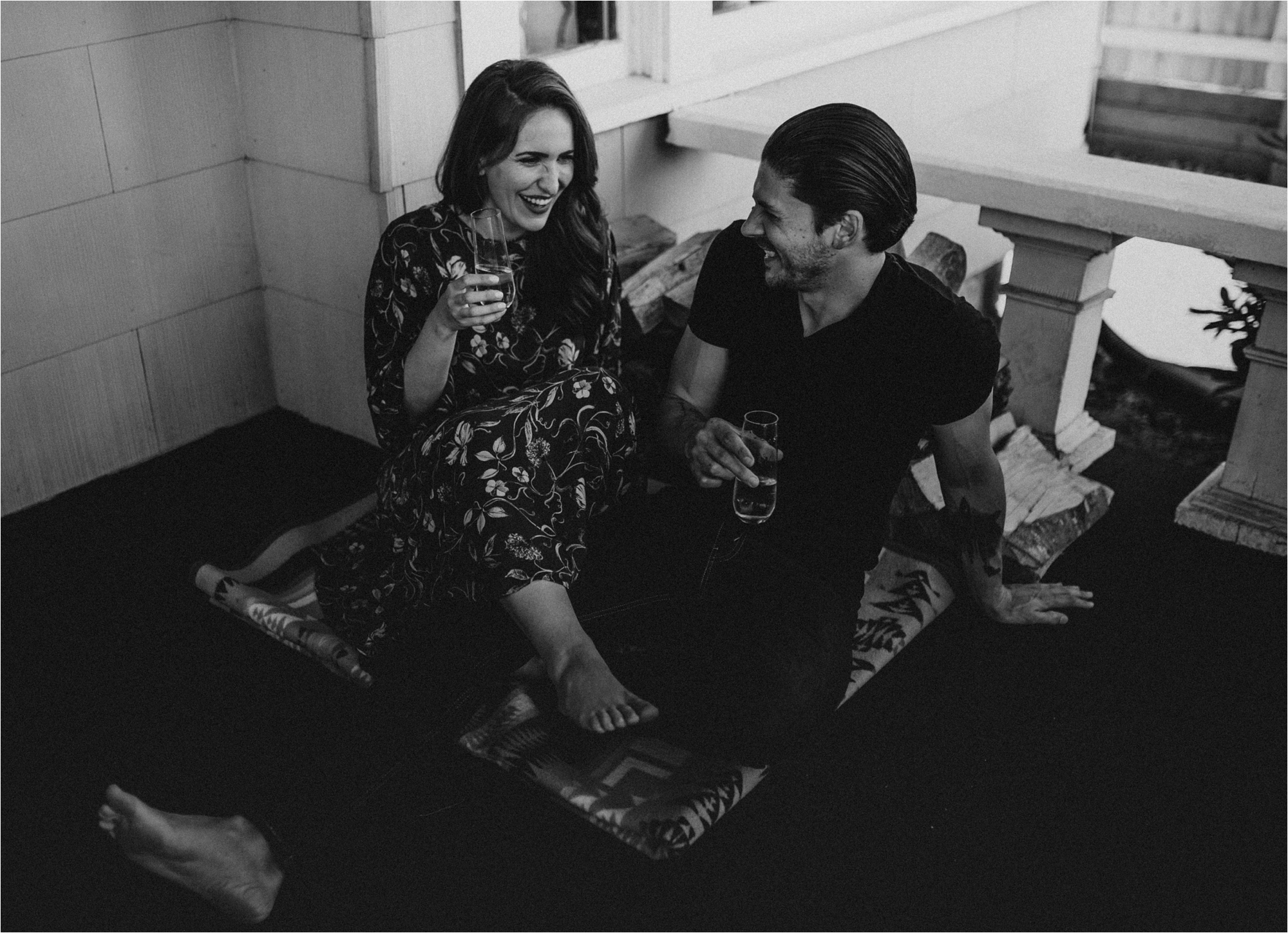 downtown-portland-in-home-couples-session_0013.jpg