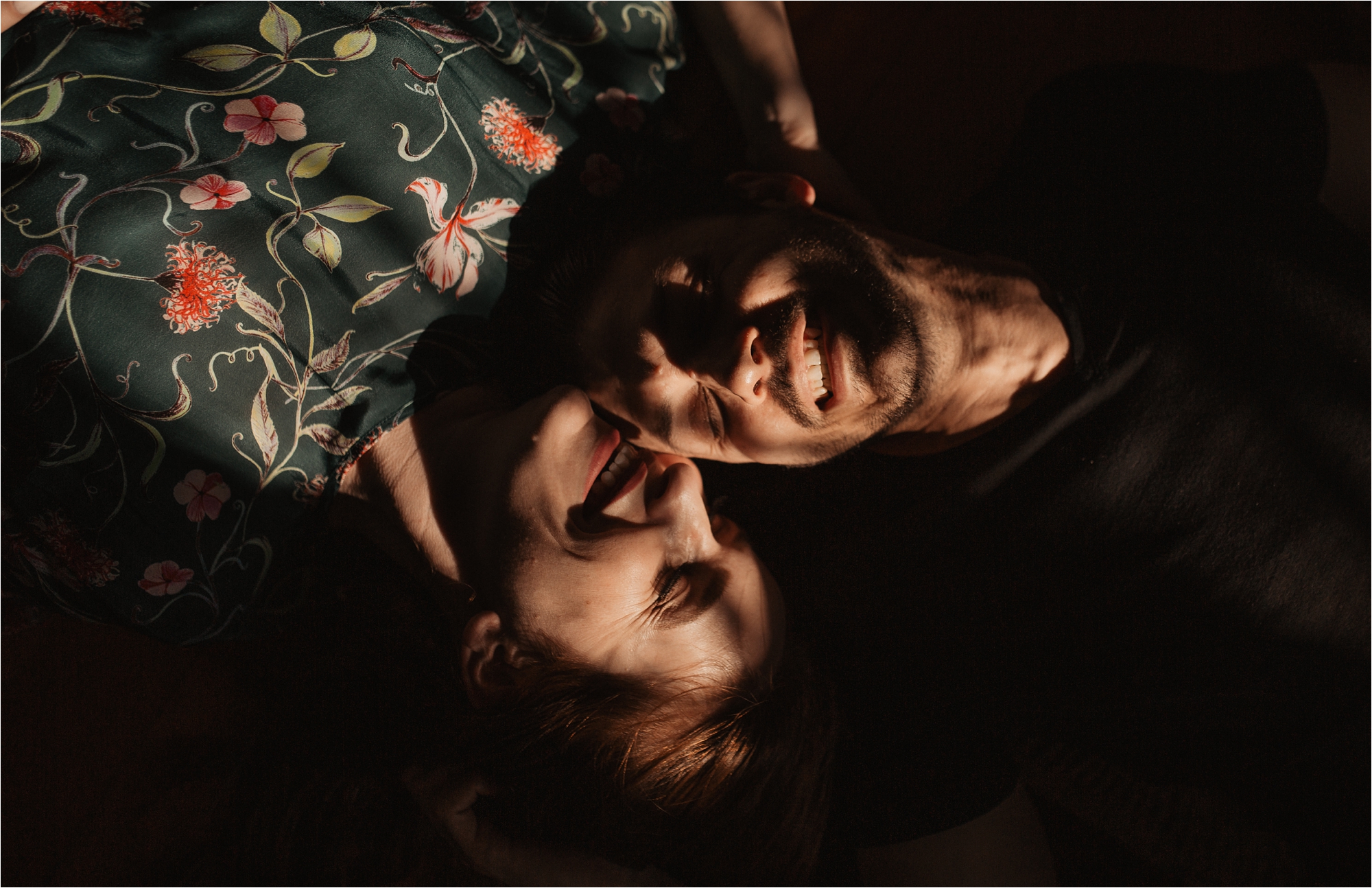 downtown-portland-in-home-couples-session_0019.jpg