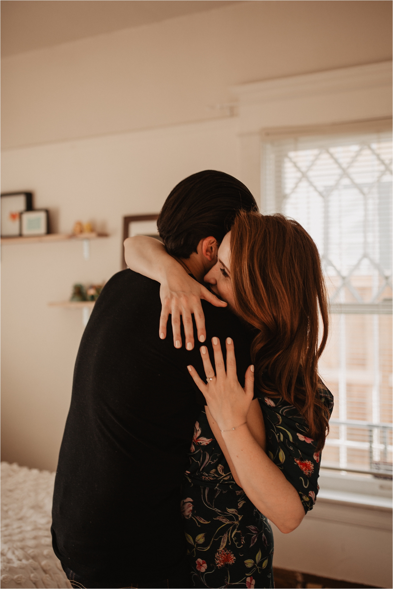 downtown-portland-in-home-couples-session_0029.jpg