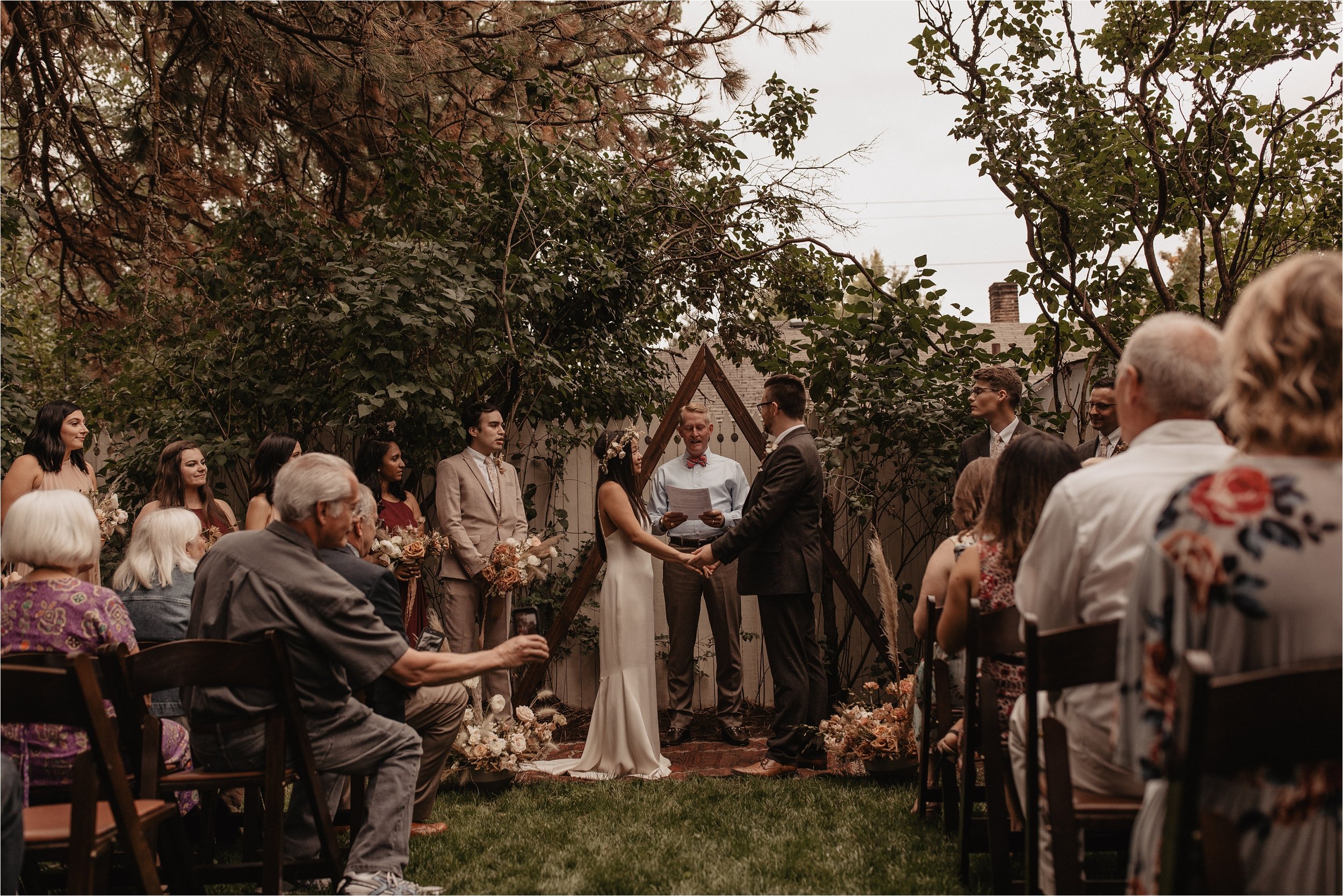 intimate-portland-modern-trendy-wedding_0078.jpg