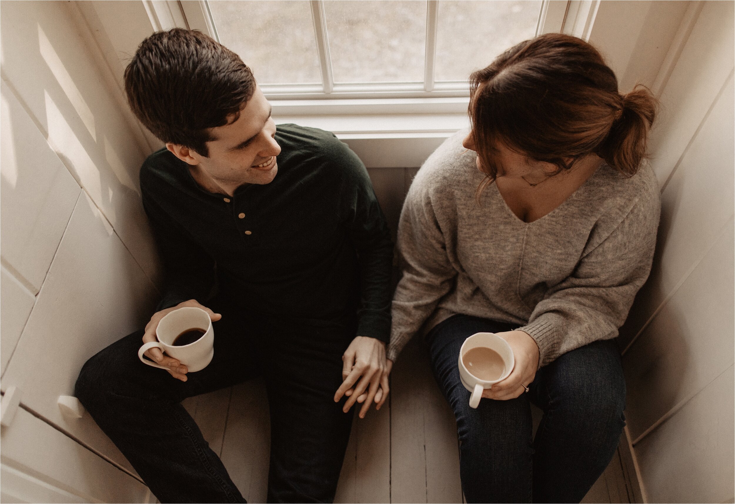 in-home-cozy-couple-session_0002.jpg