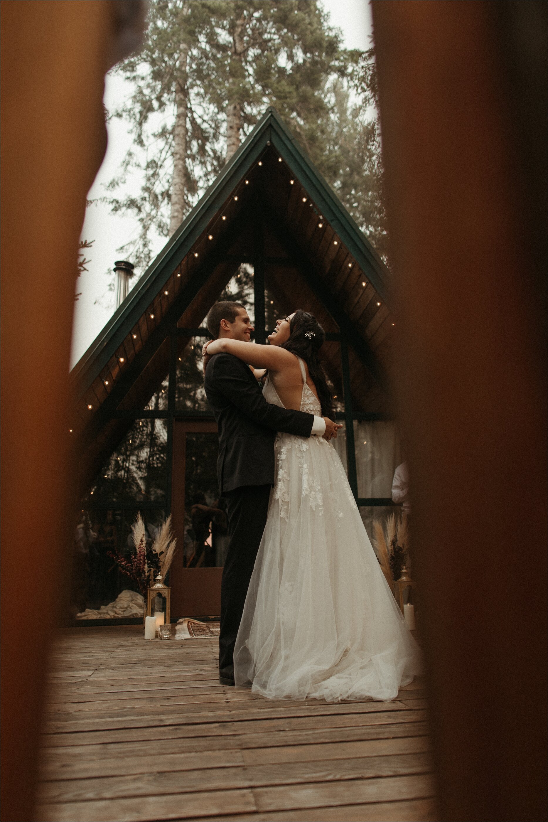 a-frame-cabin-intimate-wedding-mount-rainier_0070.jpg