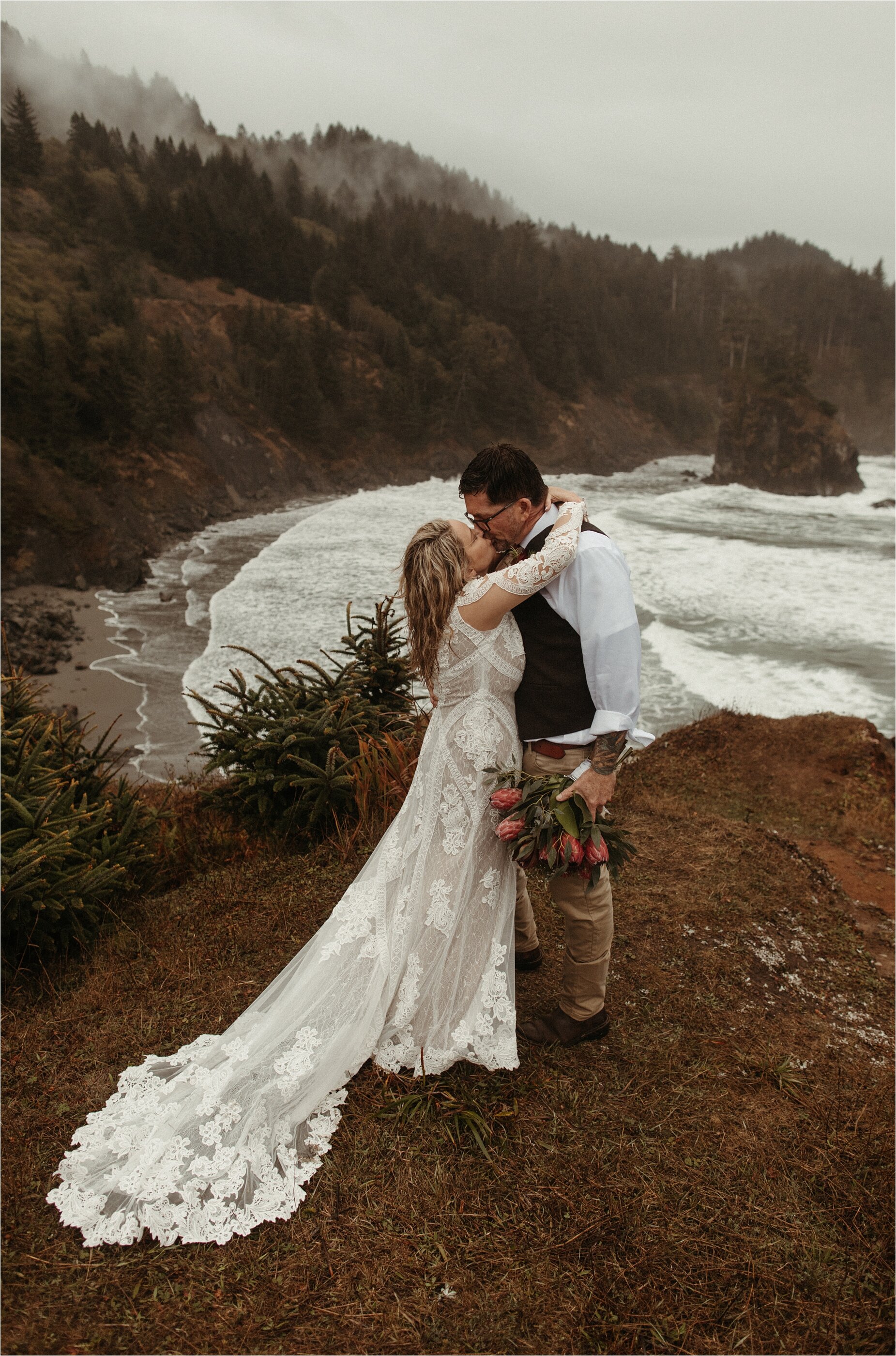 Crook Point Oregon Elopement