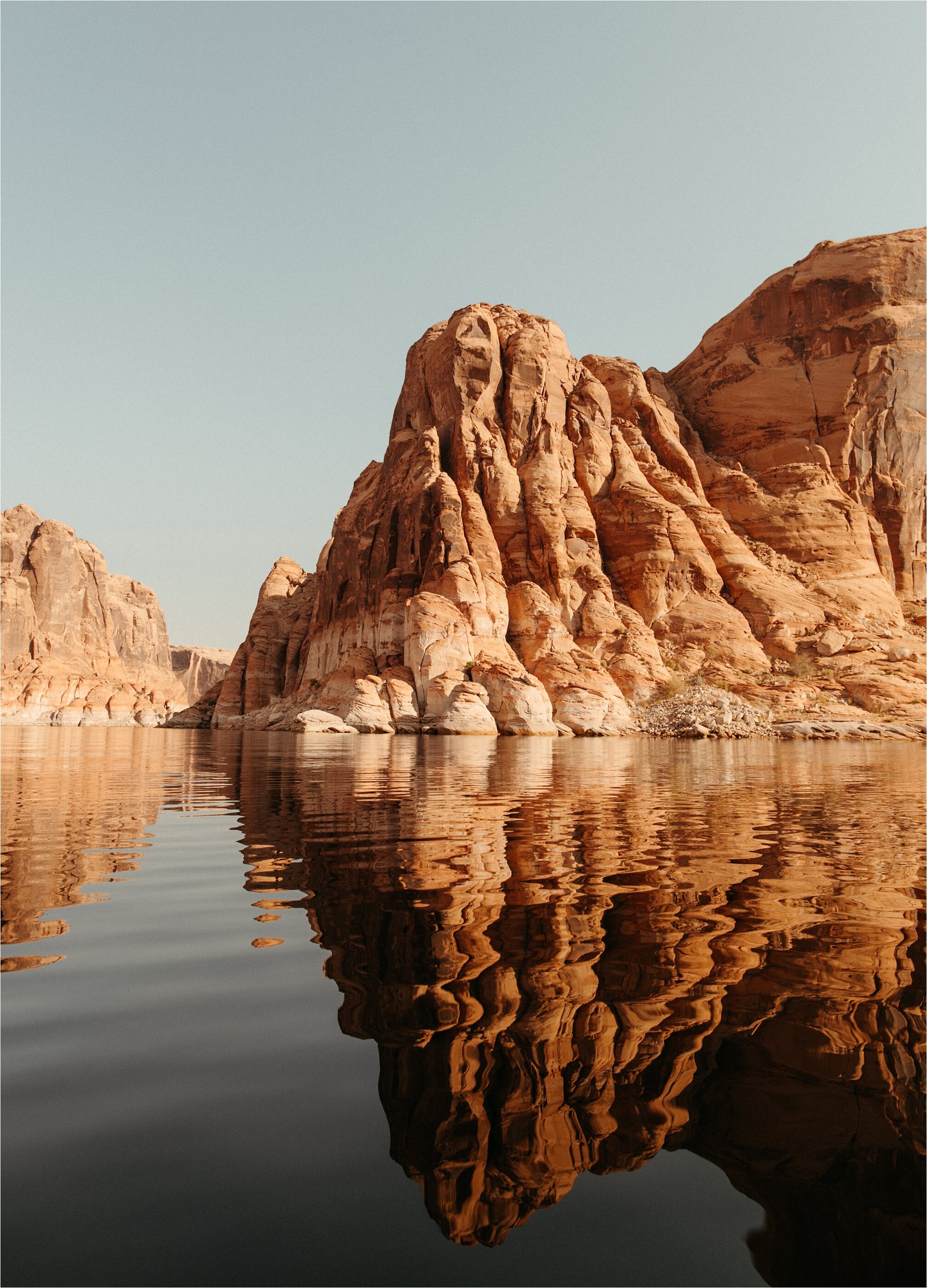 lake-powell-couple-photos-adventure_0009.jpg