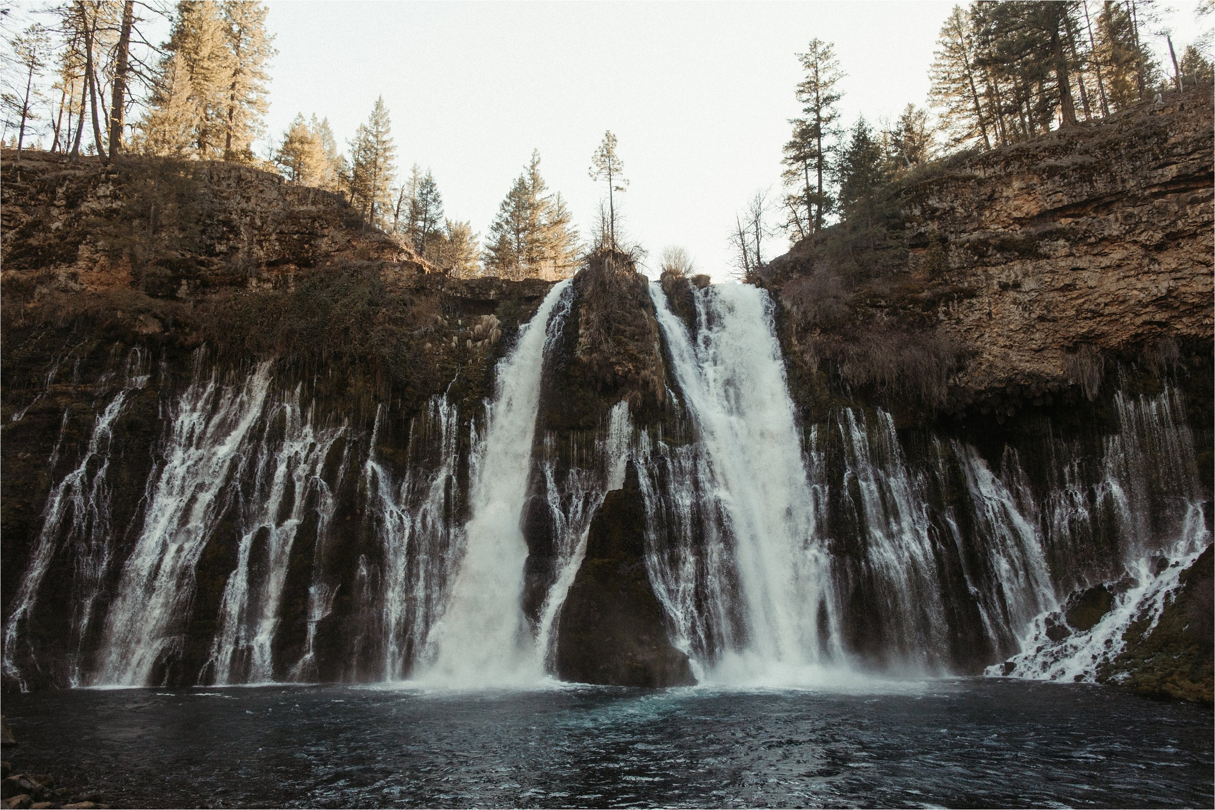 Burney-falls-northern-california-couple-photos_0012.jpg