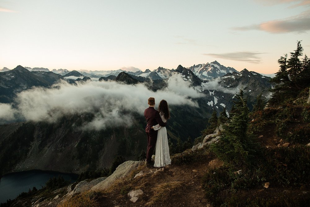 adventure-camping-elopement-northern-cascades-washington_0063.jpg