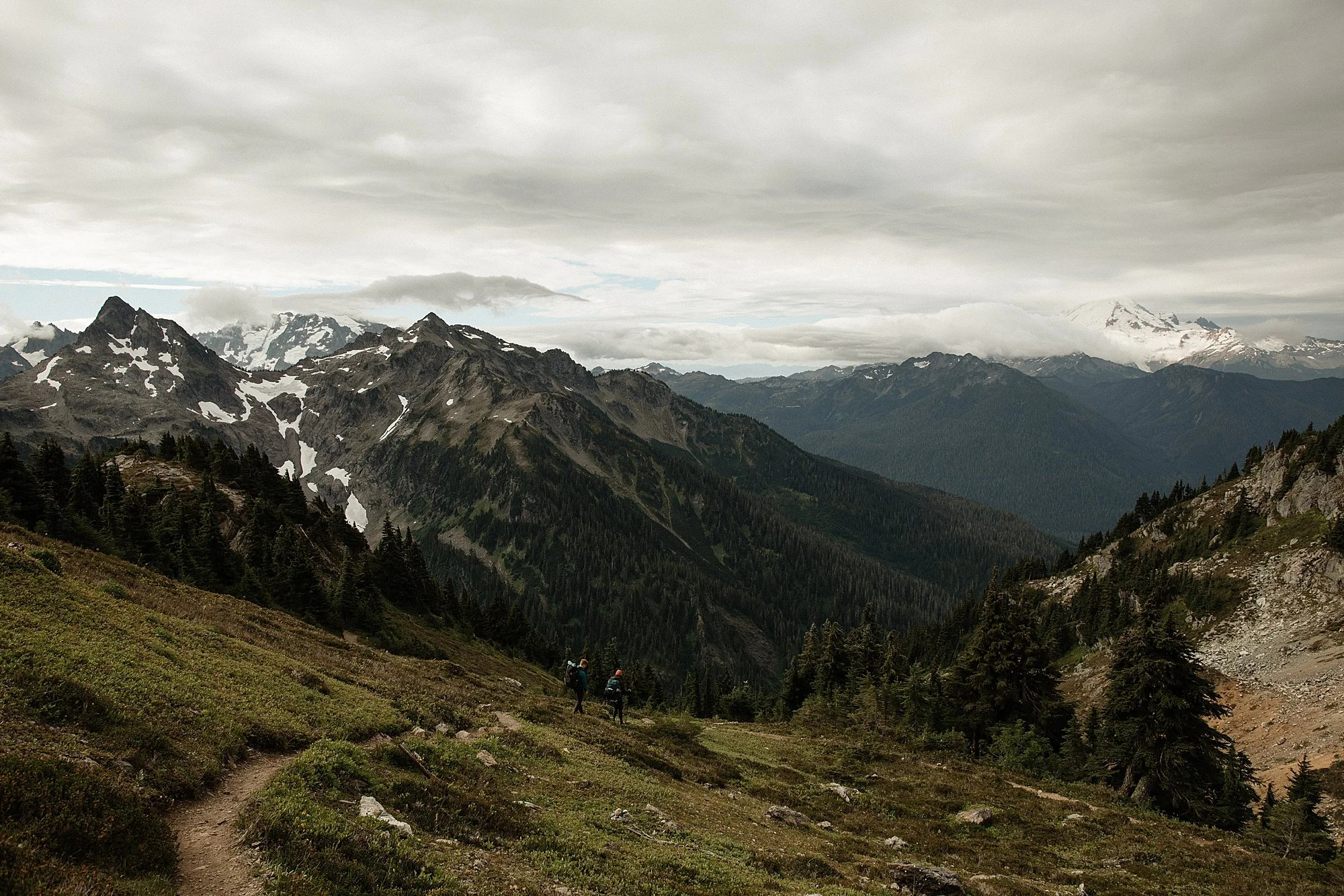 adventure-camping-elopement-northern-cascades-washington_0078.jpg