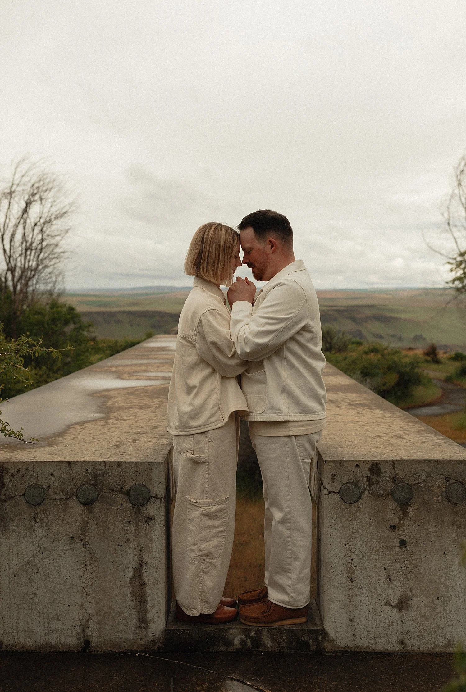 architectural-couple-photos-maryhill-museum_0035.jpg